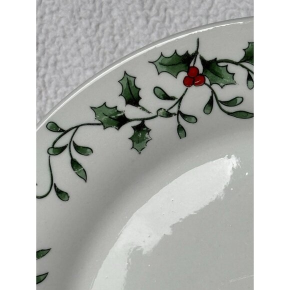 Royal Seasons Stoneware 3 Dinner Plates Plates Holly And Berries Border VGUC - Picture 2 of 9